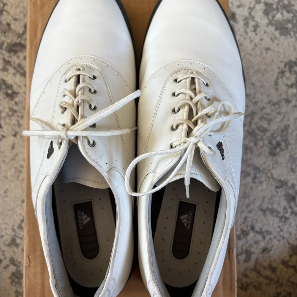 Vintage adidas Men’s White Z-traxon golf shoes
